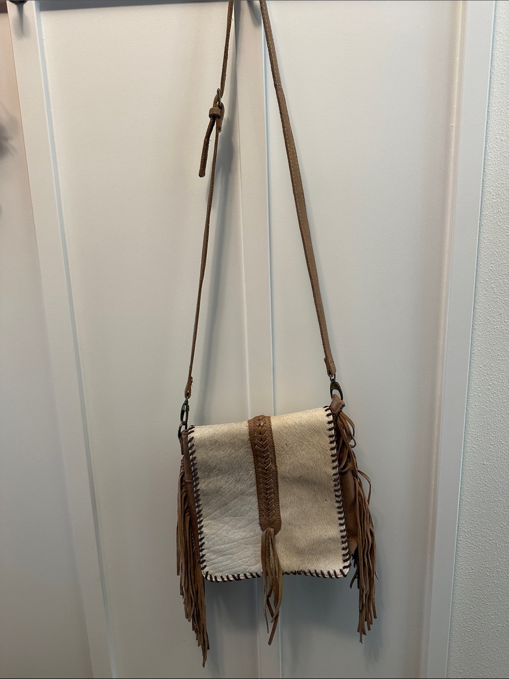 Women’s Cream and Brown Fringe Crossbody Bag